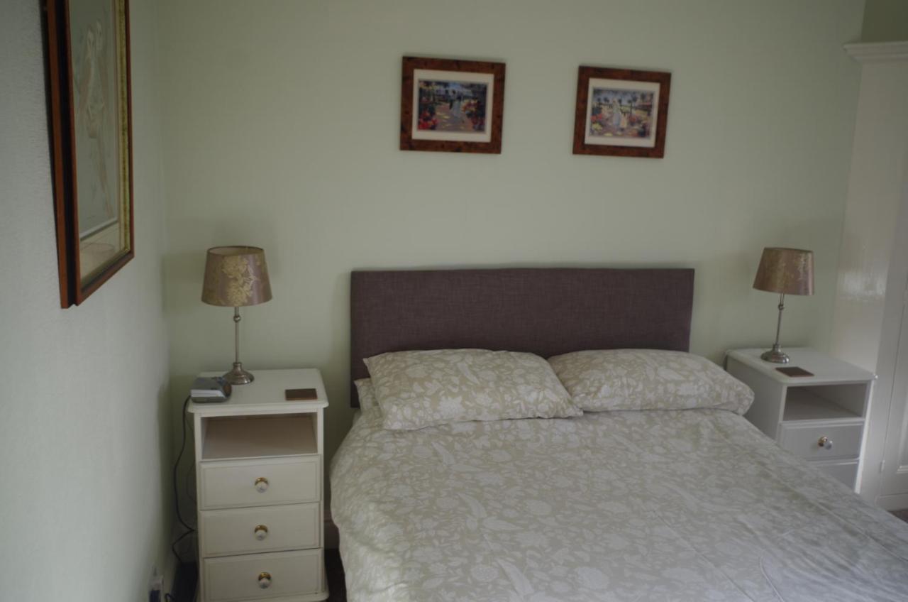 אילפרקומב Varley House מראה חיצוני תמונה