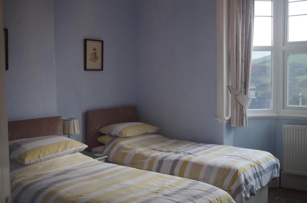 אילפרקומב Varley House מראה חיצוני תמונה
